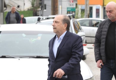 VULIĆ: Mahmuljin nije pobjegao, pustili su ga