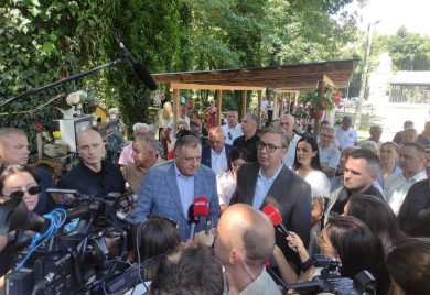 Dodik: Zahvalnost Vučiću za promjenu politike Srbije prema Srpskoj