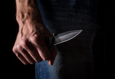 Beograđanin izvadio nož i počeo da ubada ljude