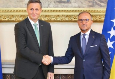 Novi ambasador EU u BiH stupio na dužnost