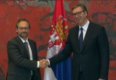 SRBIJA: Vučić se sastao sa šefom Delegacije EU