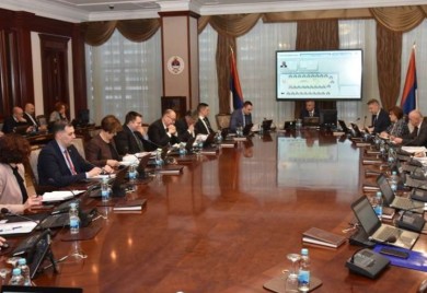 Zvanični sajt Vlade Srpske u vlasništvu fizičkog lica, a ne Republike