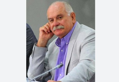 Slavni reditelj Nikita Mihalkov prebačen u bolnicu u teškom stanju