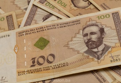 Počinje isplata dječijeg dodatka, obezbijeđeno više od 2,5 miliona KM