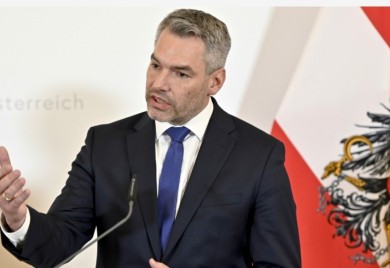 Kancelar Nehamer: Austrija je uz Srbiju