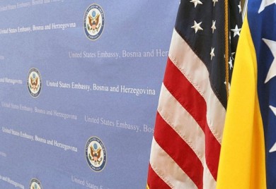Ambasada SAD u BiH odgovorila Dodiku na pitanje gdje je američki novac