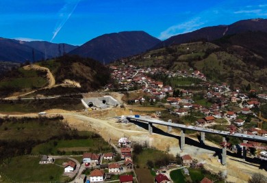 Donja Gračanica: Loša izgradnja autoputa A1 odvojila mještane od svijeta