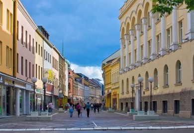 Zbog najavljenih radova više ulica i naselja bez struje