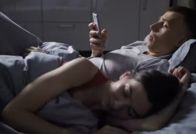 Da li šifra na telefonu Vašeg partnera treba da bude tajna?