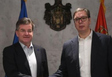 Vučić se sastao sa Lajčakom: “Otvoren i prijateljski razgovor” (FOTO)