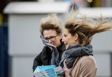 Upaljen žuti meteoalarm: Upozorenje zbog vjetra za regije Banjaluke, Trebinja i Foče