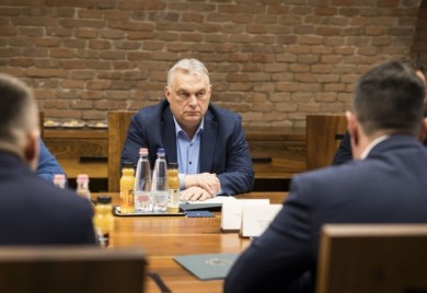 Budimpešta dala tri dana Kijevu da obnovi tranzit nafte