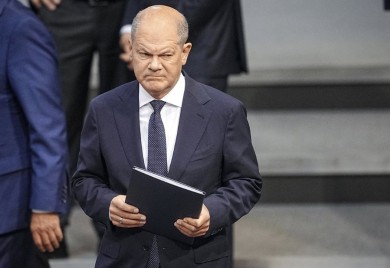Šolc se oglasio nakon Putinovog upozorenja