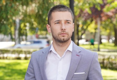 Begić prijetio bivšim radnicima kojima duguje neisplaćene plate da će im zaklati dijete?