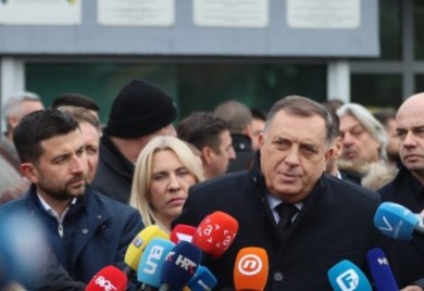 Odbijen zahtjev odbrane, SLIJEDI ŽALBA:  Nije održan glavni pretres u postupku protiv Dodika i Lukića