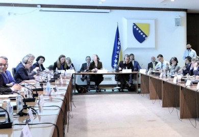 Ovo su zaključci dvodnevnog yasjedanja PIK: Priznavanje Šmita, povlačenje zakona o NVO, imenovanje sudija u Ustavni sud BiH
