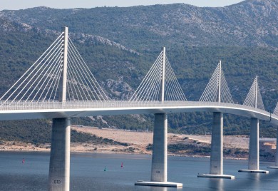 Pojavile se pukotine na Pelješkom mostu?