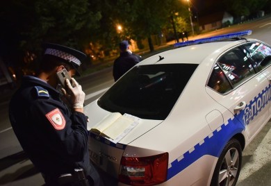 Potukle se četiri žene u Banjaluci, dvije pijane sestre privedene