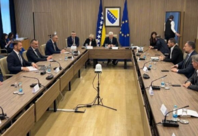 Potvrđeno! Sastanak predstavnika Trojke, HDZ-a i opozicije u Srpskoj 14. aprila u Banjaluci
