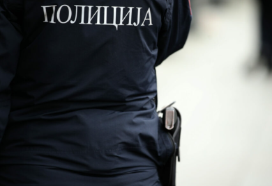 HOROR NA PROSLAVI PUNOLJETSTVA: Tri muškarca izbodena u toaletu hotela u Kragujevcu