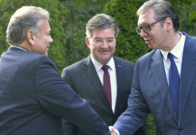 VUČIĆ: Rekao sam Eskobaru i Lajčaku da je vrijeme da Priština ispuni svoje obaveze