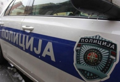 U krvavom okršaju u Somboru ranjene tri osobe: Muškarac prijetio ženi pa zapucao na patrolu