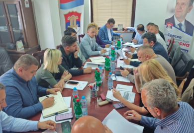 Blanuša se povlači u korist Stanivukovića