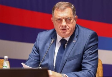 Dodik poručio: Proglasićemo nezavisnost ako nam pokušaju oduzeti imovinu