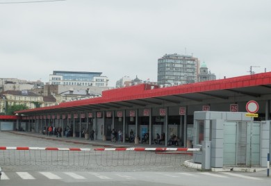 Djevojka se porodila na peronu autobuske stanice u Beogradu