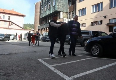 Objavljeni novi detalji o tuzlanskoj kriminalnoj grupi, predložen pritvor za 13 članova