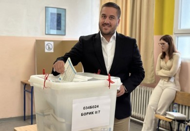 Drinić osvojio duplo više glasova od Borenovića