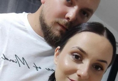 Nevjerovatna ljubavna priča: Našla muža na oglasima za polovna auta VIDEO