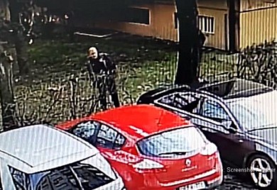 Pogledajte kako Vračar buši gume u Banjaluci (VIDEO)
