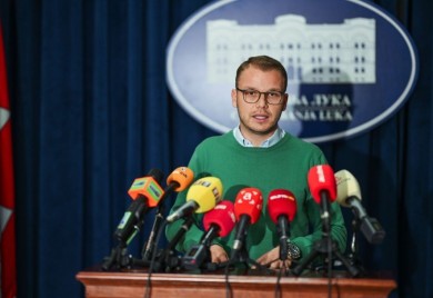 Stanivuković: Čvrst sam u odluci da vaspitači neće ići na kolektivni odmor
