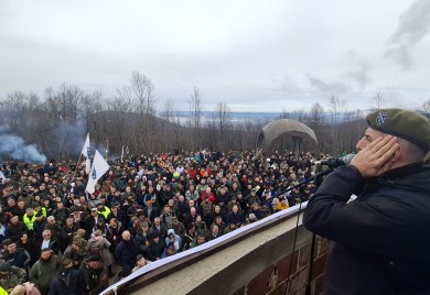 Eskalacija radikalizma i ratni pokliči kod Bihaća prolaze nekažnjeno