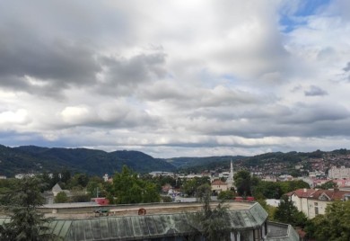 Danas i sutra oblačno sa kišom