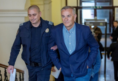 Ko je biznismen kojem je bačena bomba: Mamićev novac nosio sudijama