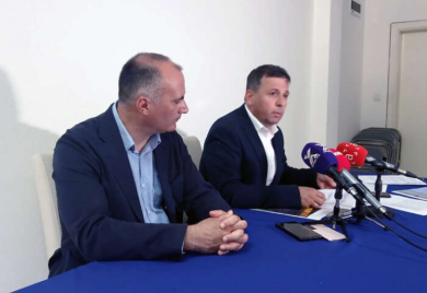 Vukanović žestoko udario na Blanušu: “Trojanski konj koji hoće da uništi SDS”