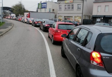 Ogromne gužve na magistralnom putu prema Laktašima