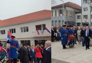 Zvaničnici položili cvijeće i odali počast poginulim borcima