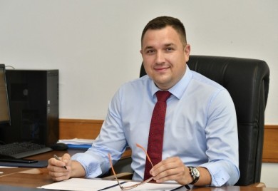 Ministru Lučiću predložen pritvor