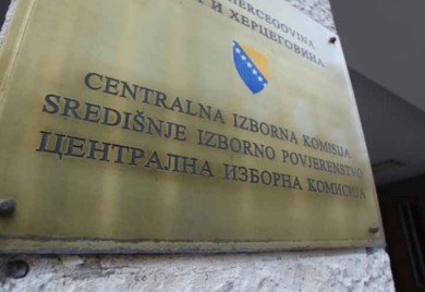 CIK odbila prijave 76 osoba za glasanje van BiH