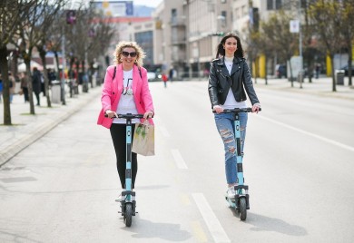 Banjaluka dobila 200 električnih trotineta