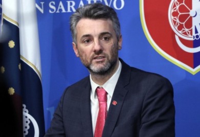 Teški dani za ministra Fortu: U dvije sedmice izgubio i oca i majku