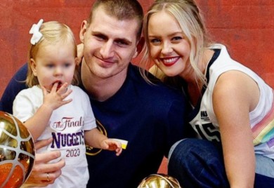 Jokićeva žena i kćerka poslale emotivnu poruku: “Ti si naš MVP” (VIDEO)