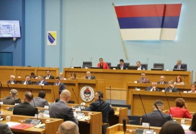 Poslanici danas neće raspravljati o "mirnom razdruživanju"