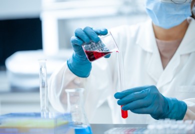 U Rusiji zaraženo 18.819 lica, a preminulo 102 od virusa korone
