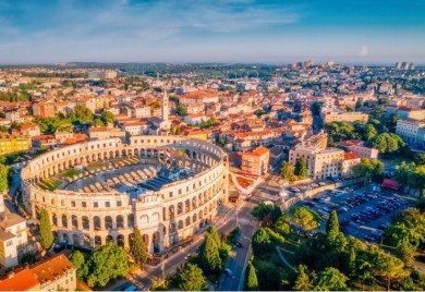 Referendum u Puli, do 11 sati izašlo malo više od 7 posto građana
