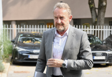 Održava se sjednica Predsjedništva SDA, na dnevnom redu analiza izbornih rezultata