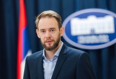 Višekruna o kružnom toku kod Ekvatora: Dozvola izdata u skladu sa regulacionim planom